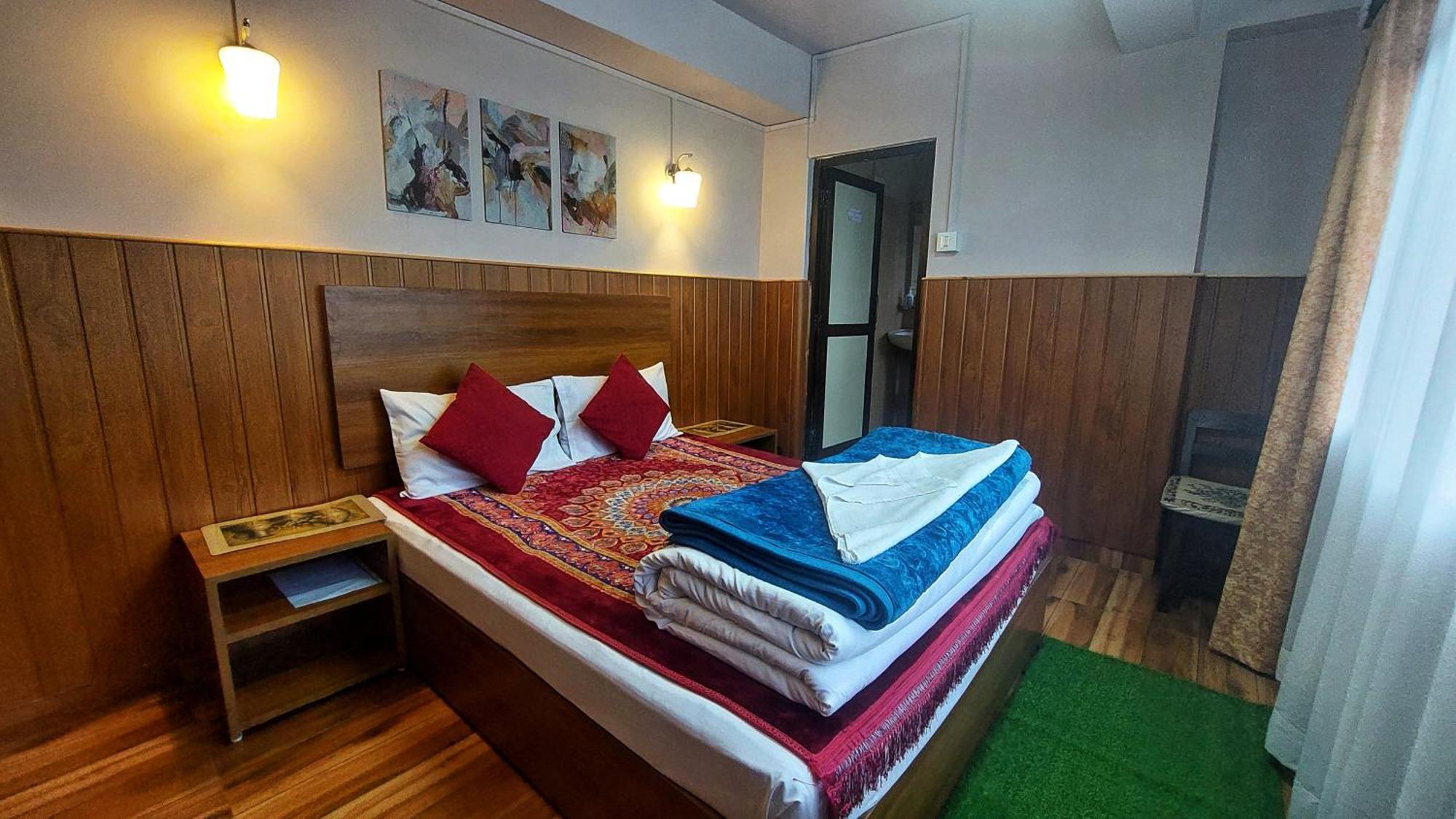 Indivar Homestay ดาร์จีลิง ภายนอก รูปภาพ